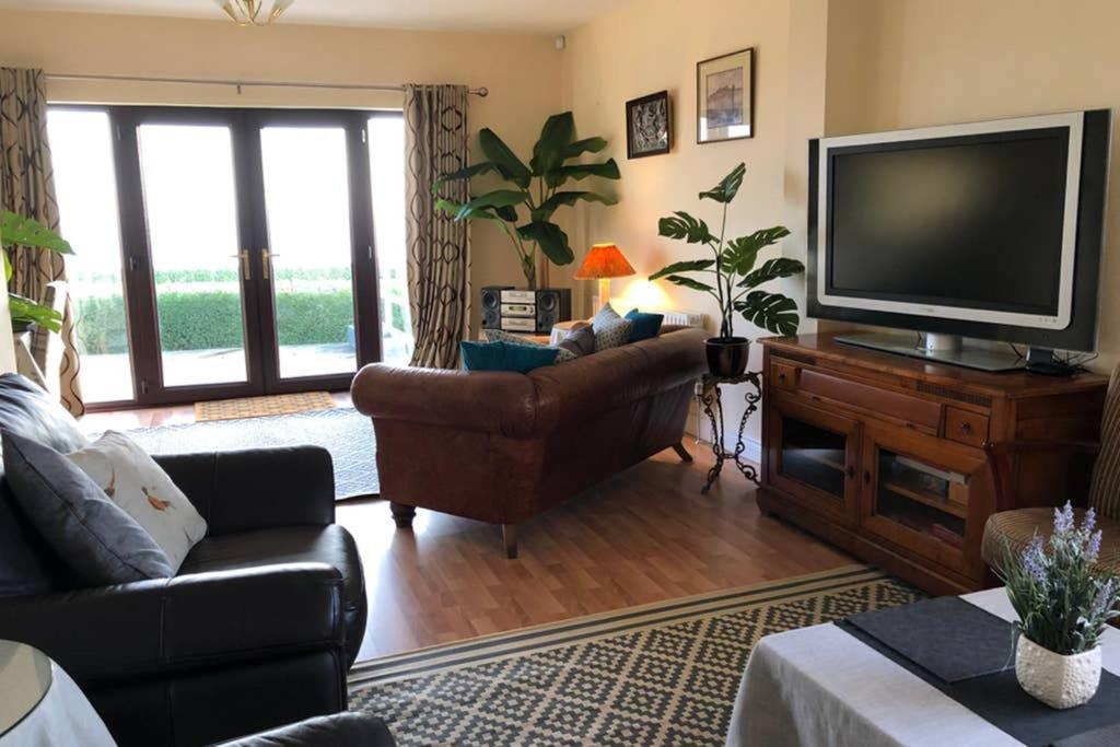 Whitehead Holiday Cottage Εξωτερικό φωτογραφία